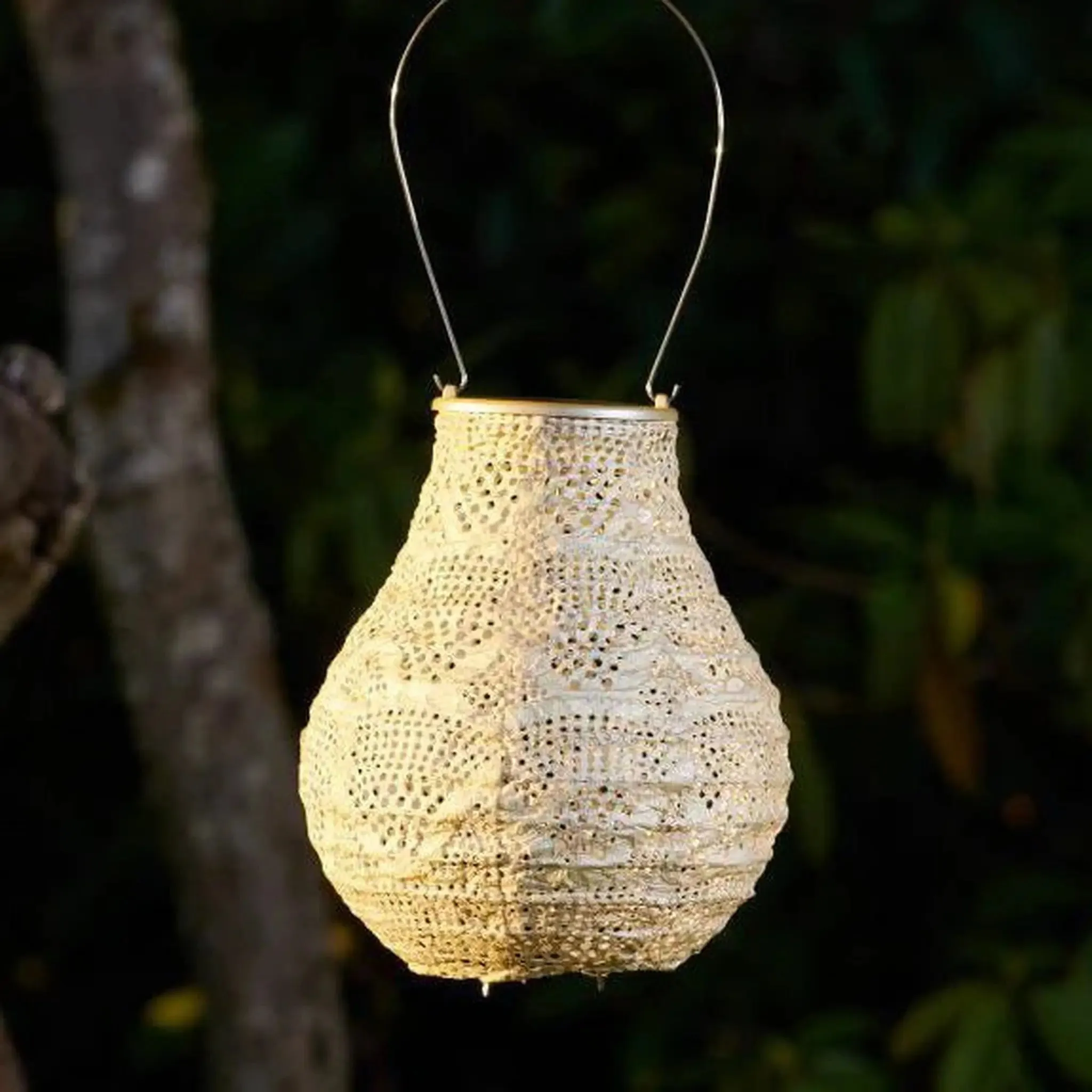 8" Bulb Solar Lantern