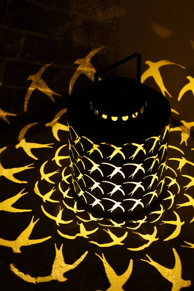 Beautiful Dancing Birds Outdoor Solar Light