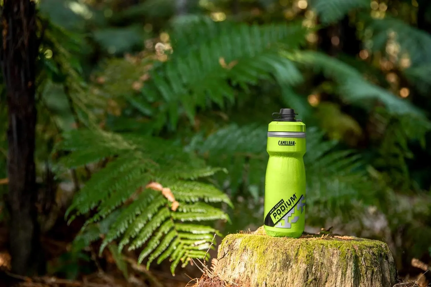 CamelBak Podium Dirt Series Chill Insulated Mountain Bike Squeeze Water Bottle Lime, 21oz