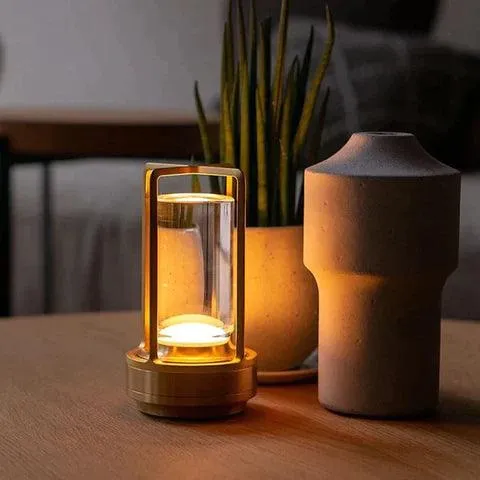 CRYSTALITEâ„?| Rechargeable crystal lantern