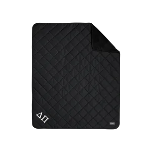 Eddie Bauer - Quilted Insulated Fleece Blanket. EB751.