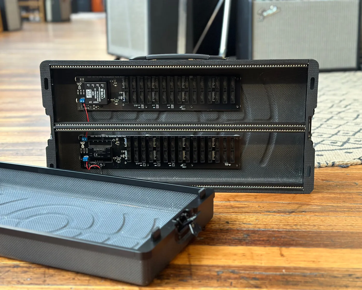 Erica Synths 2x104HP Carbon Fibre Travel Case with Lid