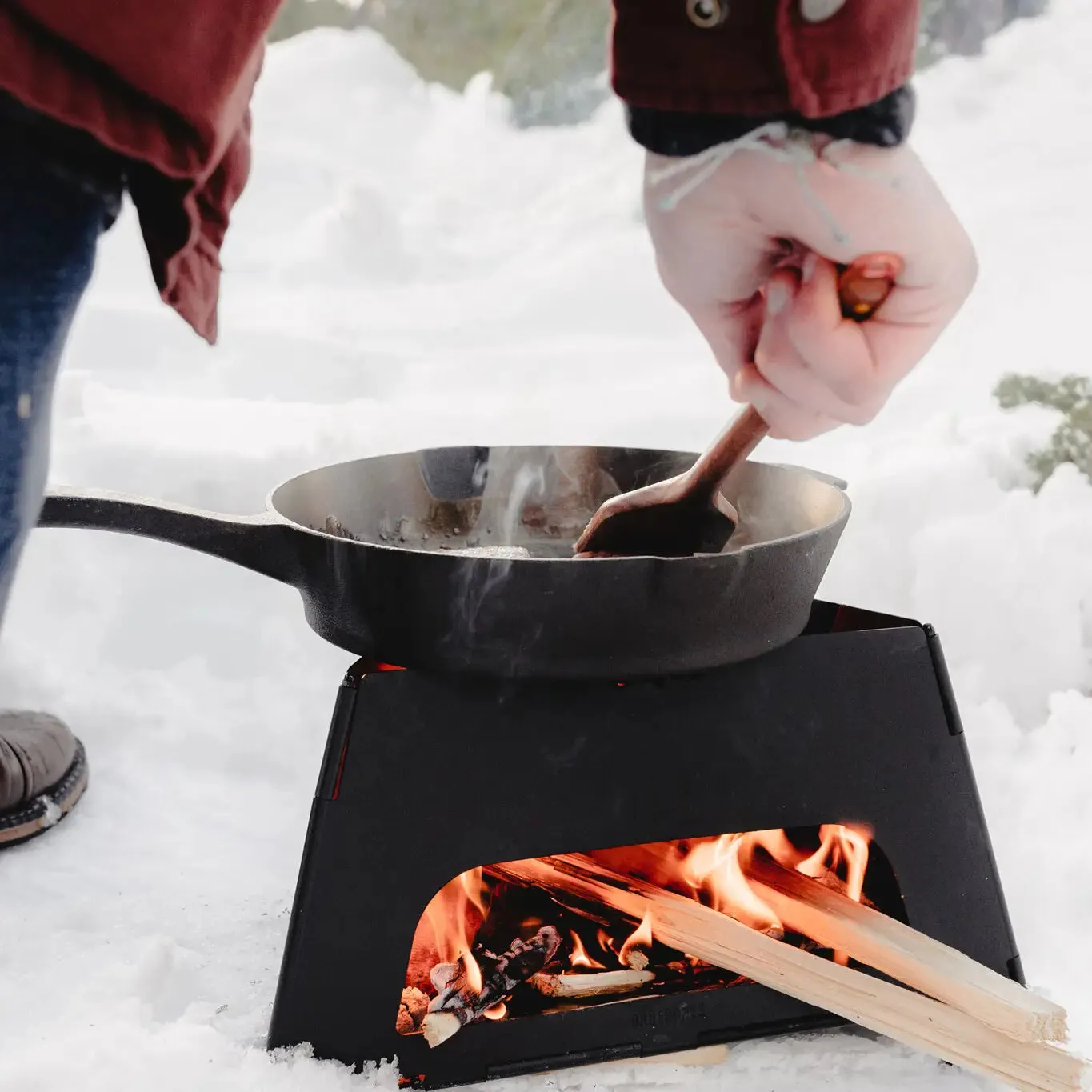 Flatbrook Folding Stove – Portable, Heavy-Duty Cooking for Any Adventure