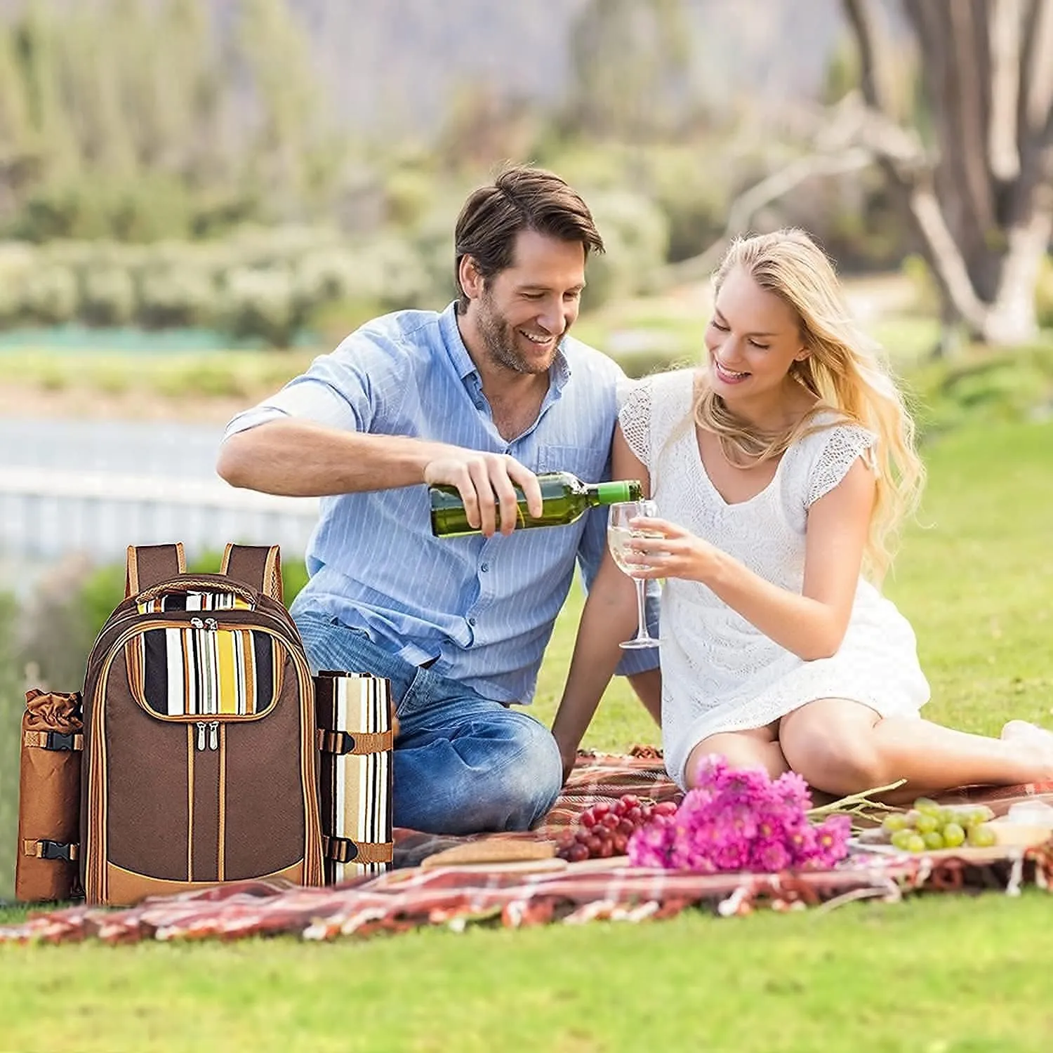 Hap Tim Picnic Backpack Bag for 4 Person with Cooler Compartment, Detachable Bottle/Wine Holder, Fleece Blanket, Plates and Cutlery Set Perfect for Outdoor, Sports, Hiking, Camping, BBQs(Coffee)