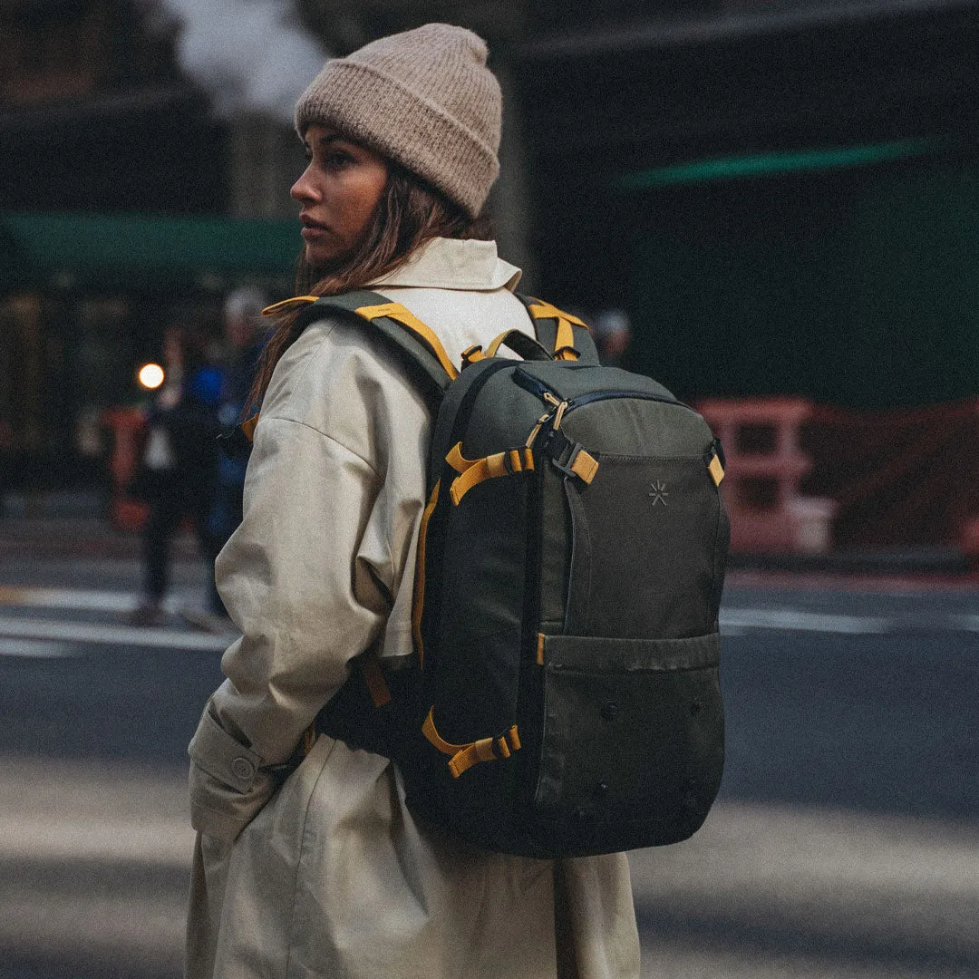 Hive Backpack Mulled Green   3 Accessories