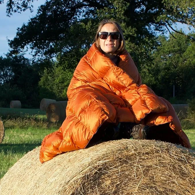Horizon Hound Down Camping Blanket - Outdoor Travel Blanket | Sustainable Insulated Down | Lightweight & Warm Quilt for Camping, Stadium, Hiking & Festival | Water Resistant, Packable & Compact