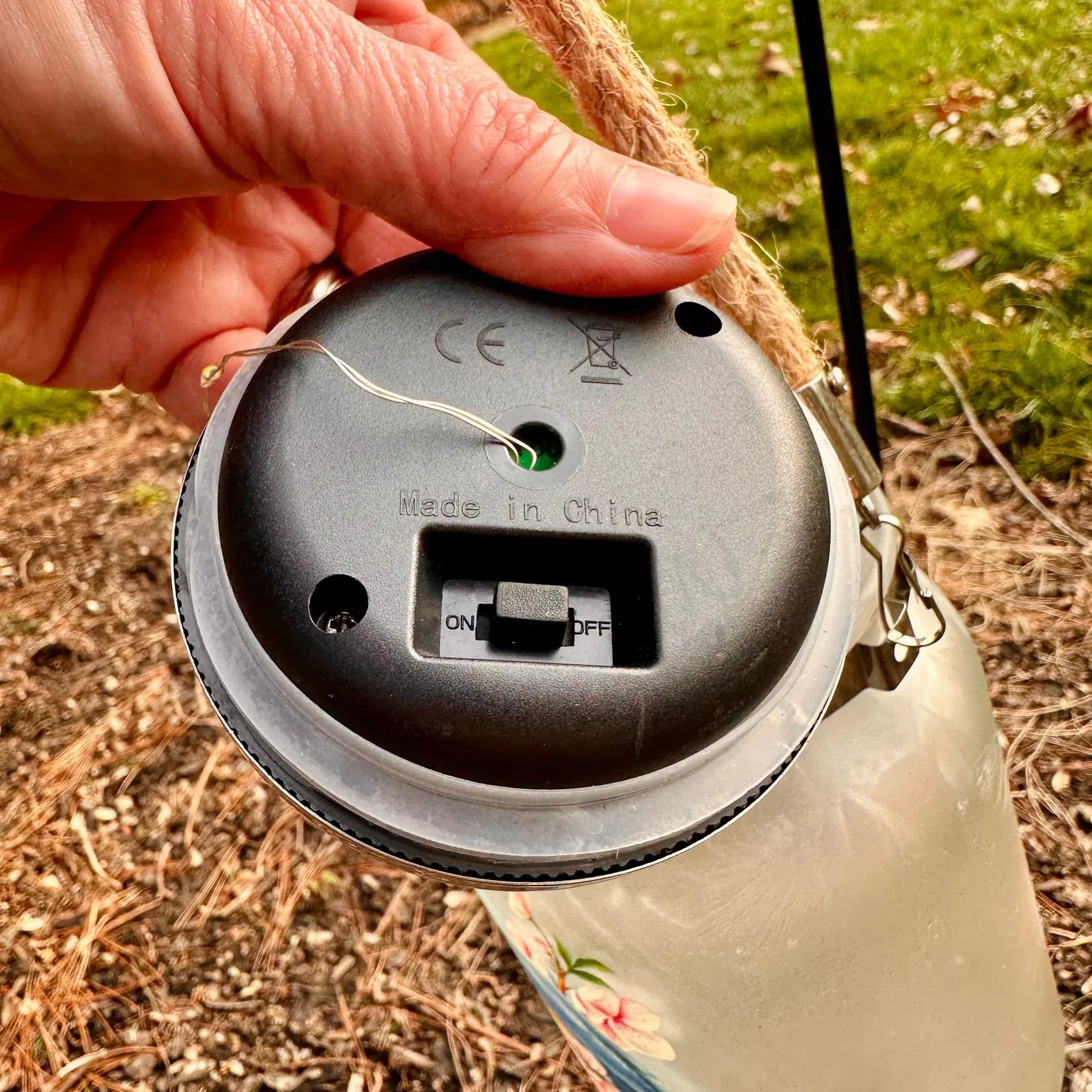 Hummingbird Solar Glass Jar Lantern w/ 30" Stake