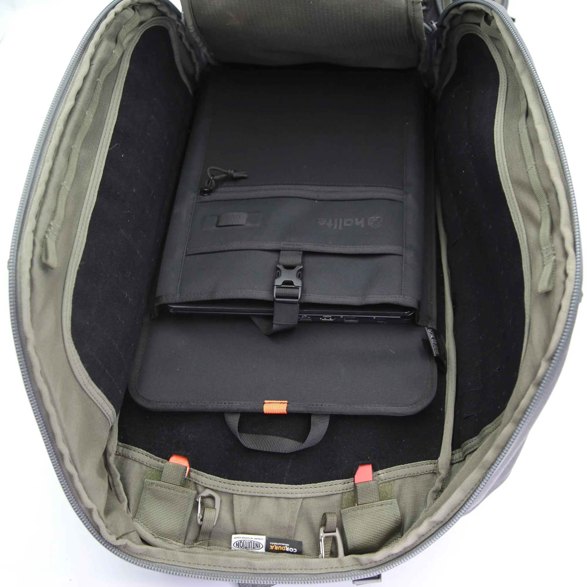Laptop insert