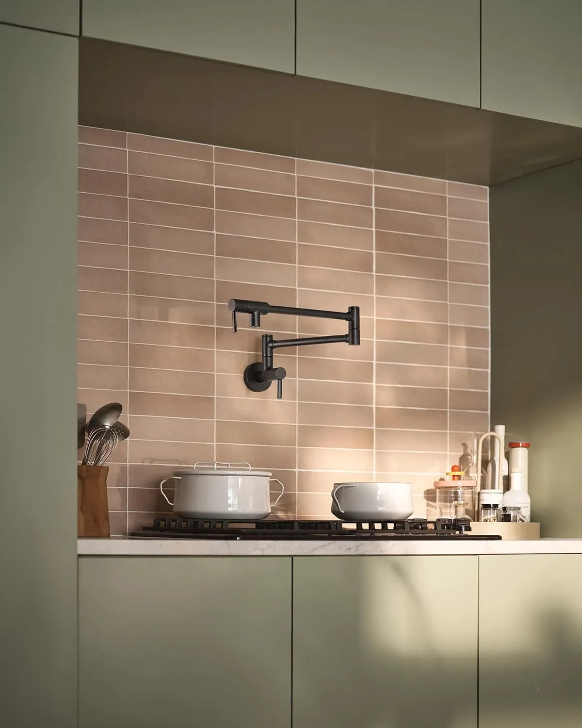 Moen Matte Black Modern Wall Mount Folding Swing Arm Pot Filler, Double Jointed Kitchen Stove Faucet, S665BL
