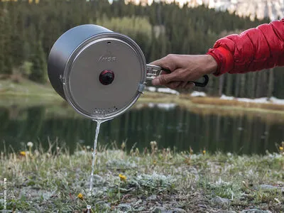 MSR- WindBurner Stove System Combo