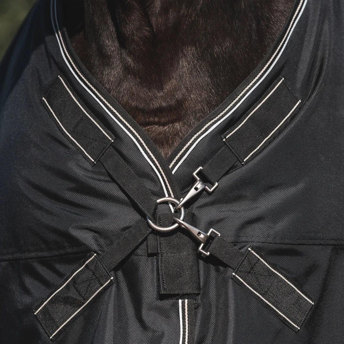 Obsidian Turnout Blanket With Neck Cover (FREE SHIPPING IN THE US!)