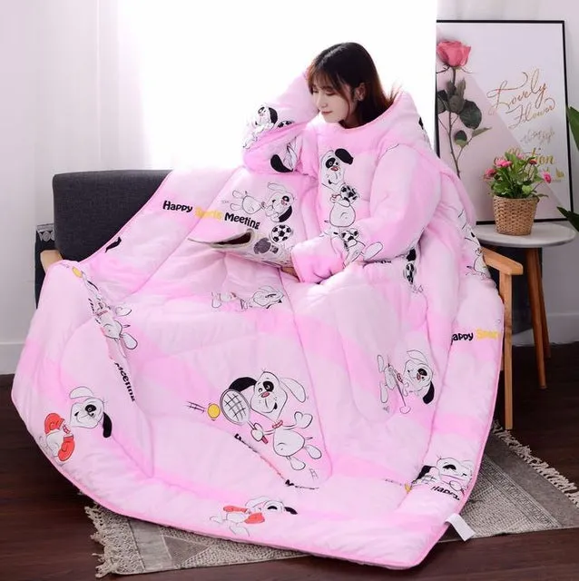 Quilt with Sleeves (bedding, winter)
