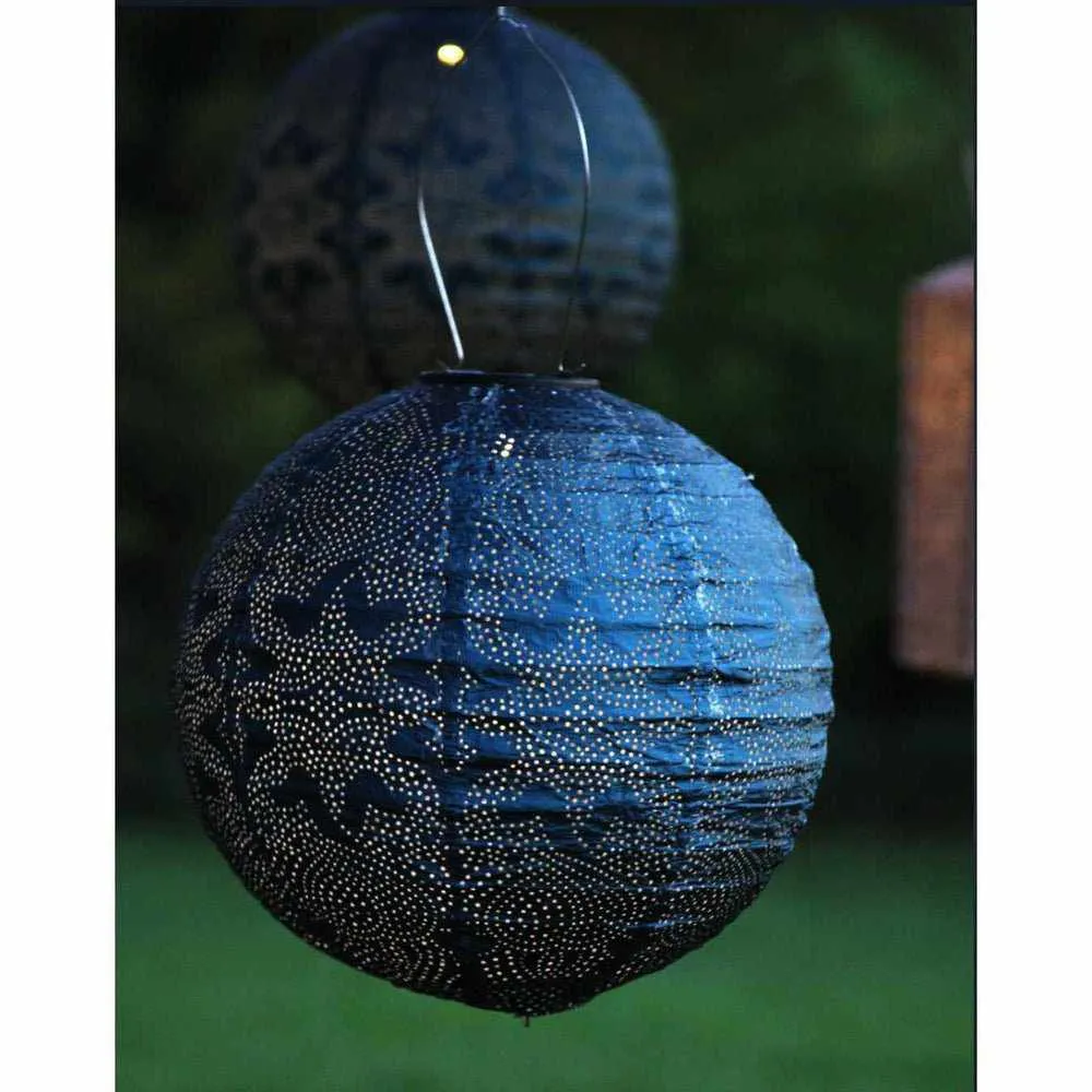 Solar Globe Lantern – Marrakesh-Inspired Outdoor Solar Light