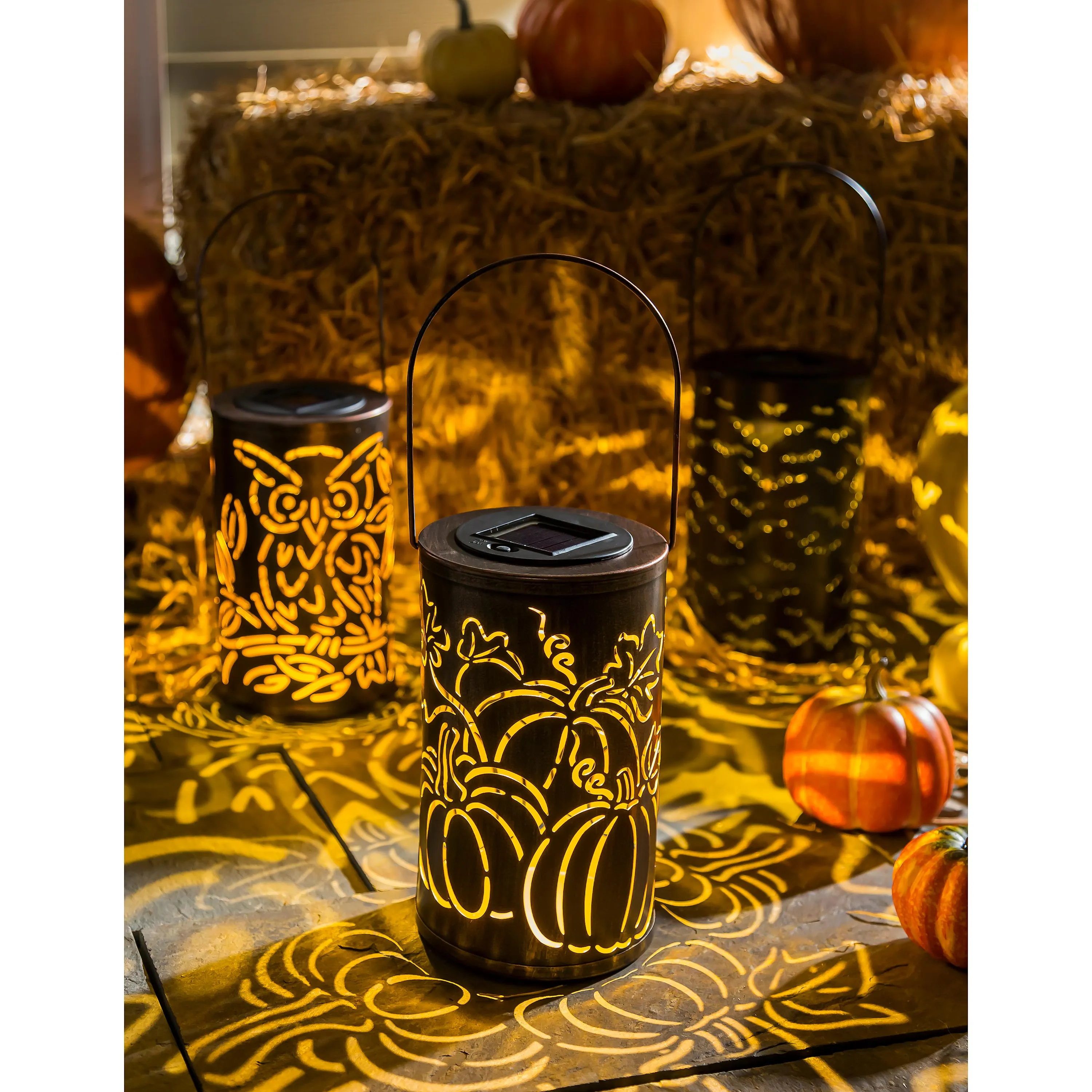 Solar Oil Rubbed Bronze Cut Out Lantern